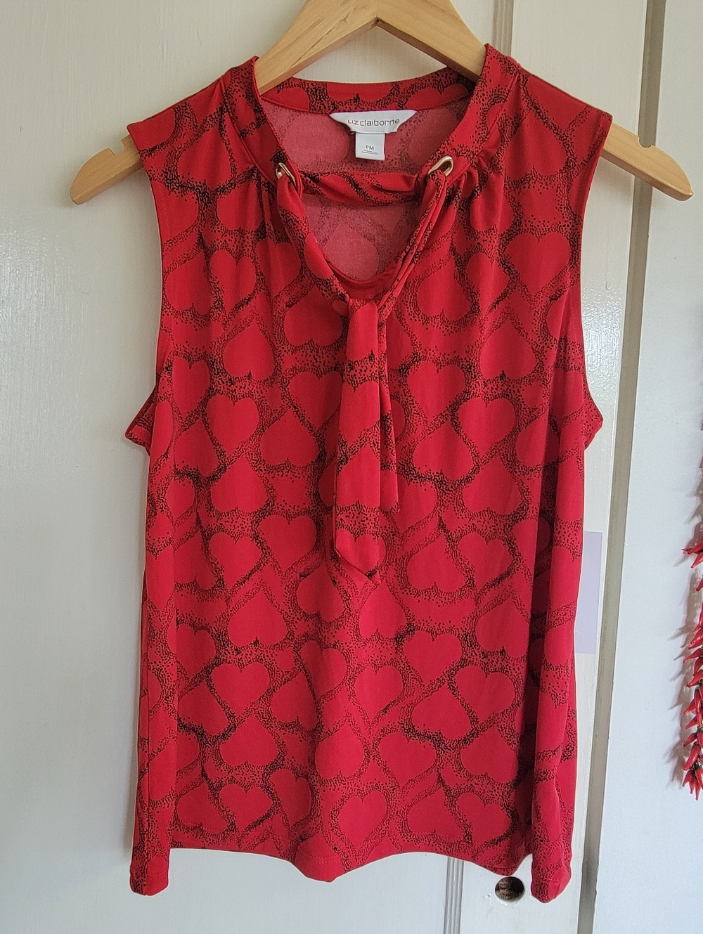 Liz Claiborne Red Heart-Print Tie-Neck Sleeveless Blouse